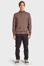 Clyde 1/4 Zip Knit - Image 3